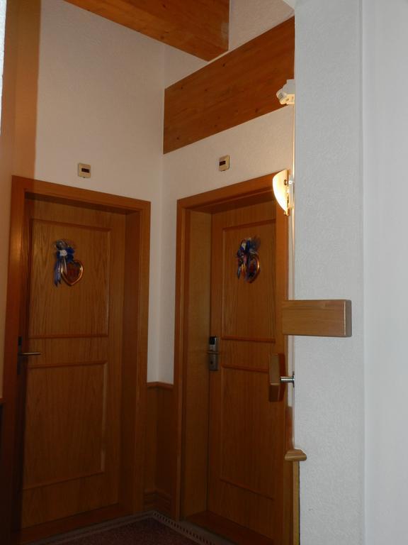 Hotel Alpina Leukerbad Exterior foto